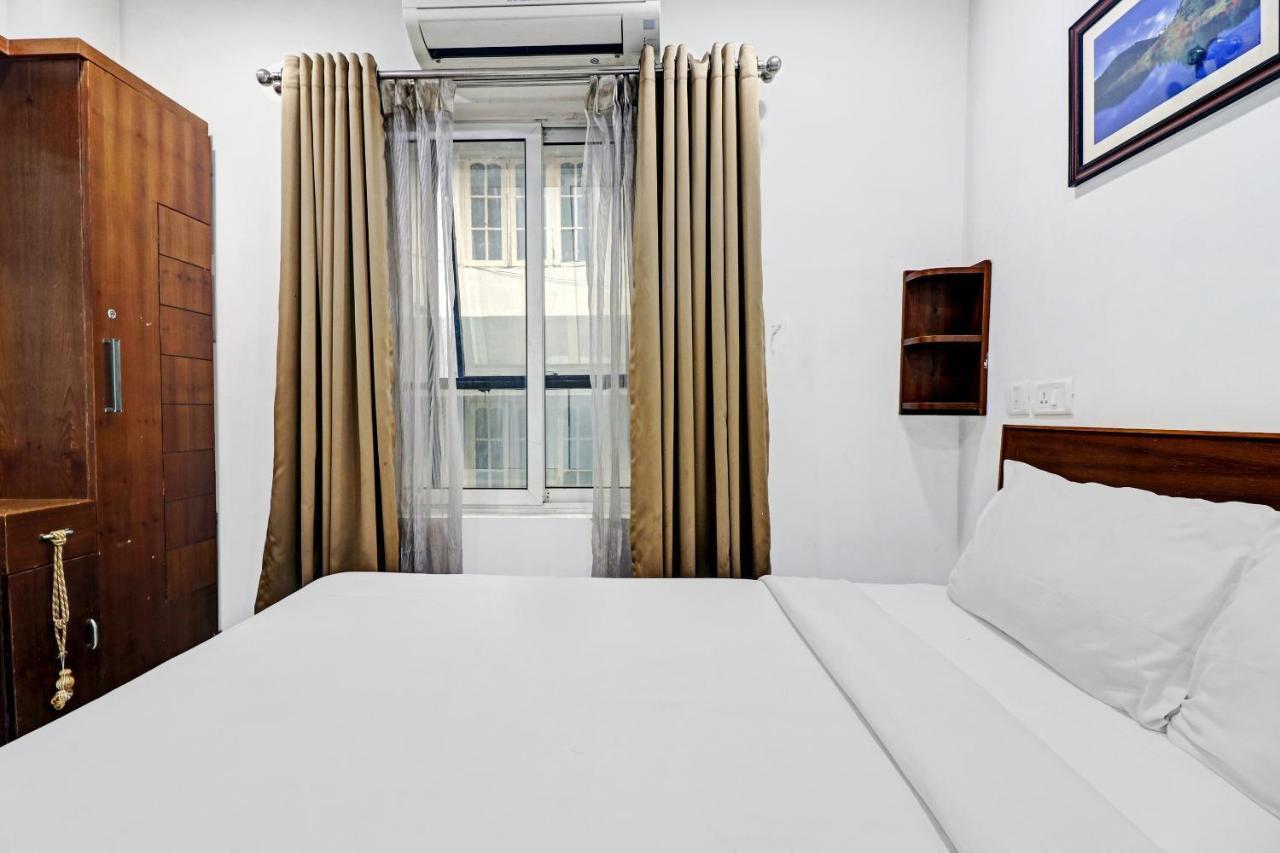 Oyo Townhouse 595 Majestic Inn Kochi Екстер'єр фото